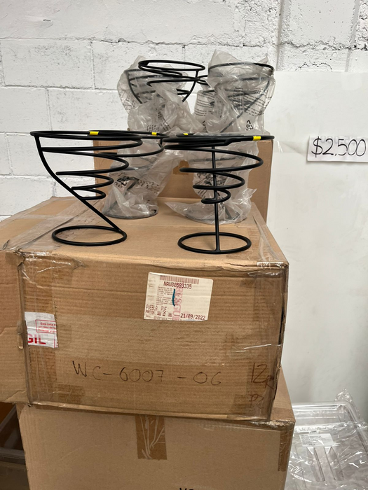 Lote de 72 Piezas Cono Tipo Espiral 17.8x21 cm Cromado Negro